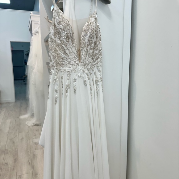 Calla Blanche Marianne Ivory Wedding Dress - Picture 1 of 9